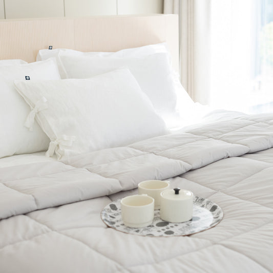 Ultra-päiväpeitto 260x260 cm