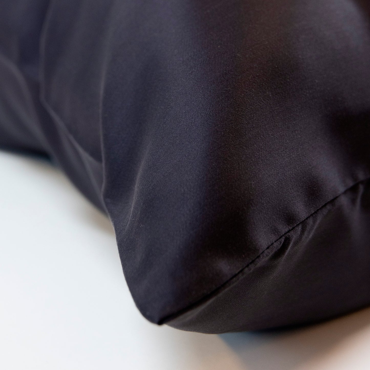 Tencel satin duvet cover set | caviar