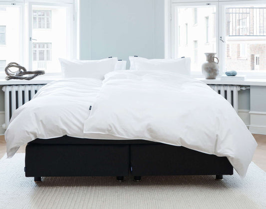Box spring bed or continental bed