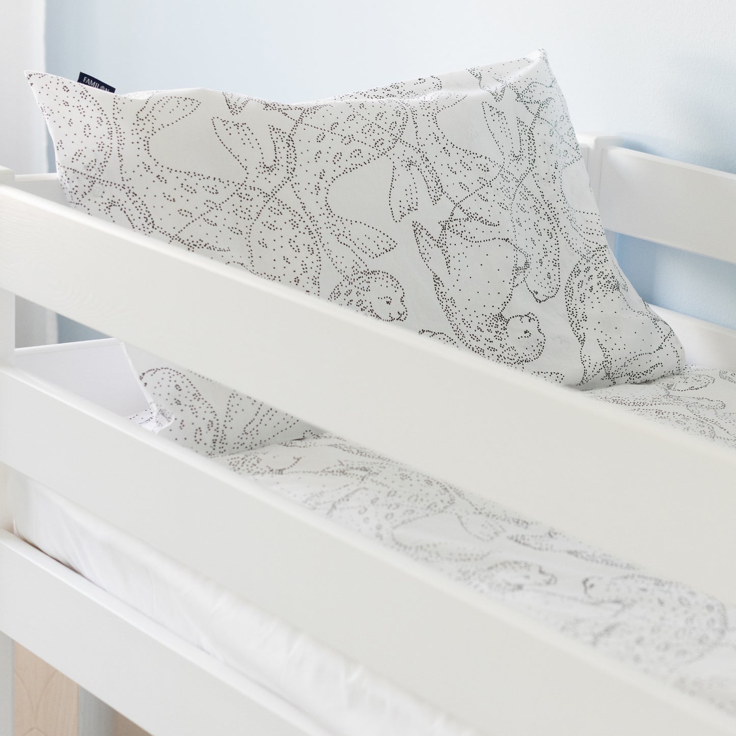 Norppa Organic kids duvet cover set | white/black