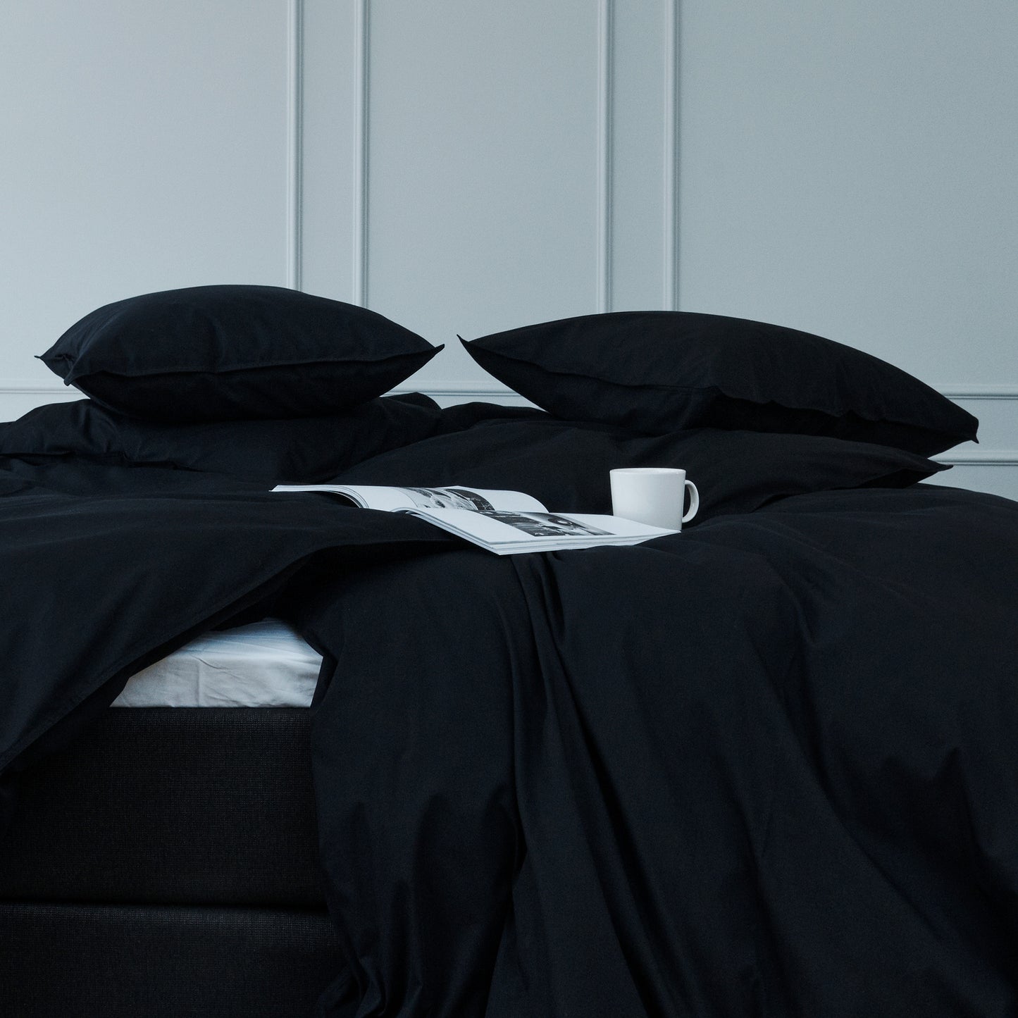 Percale large pillowcase | soot black